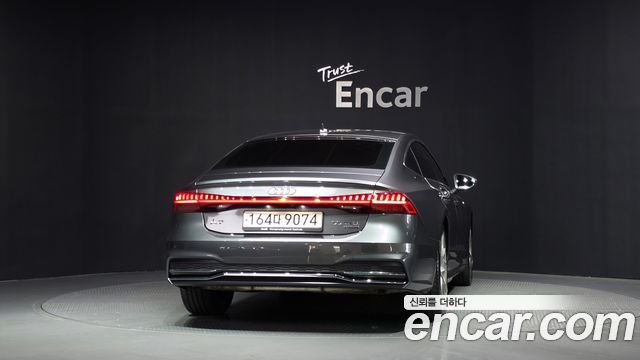 Audi A7 2021