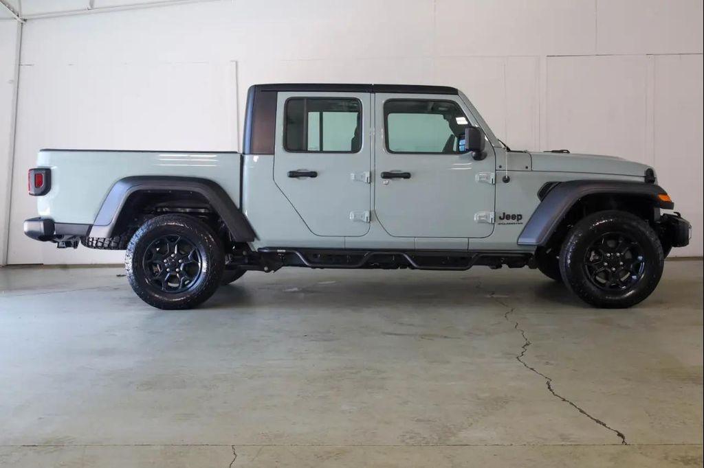 Jeep Gladiator 2023