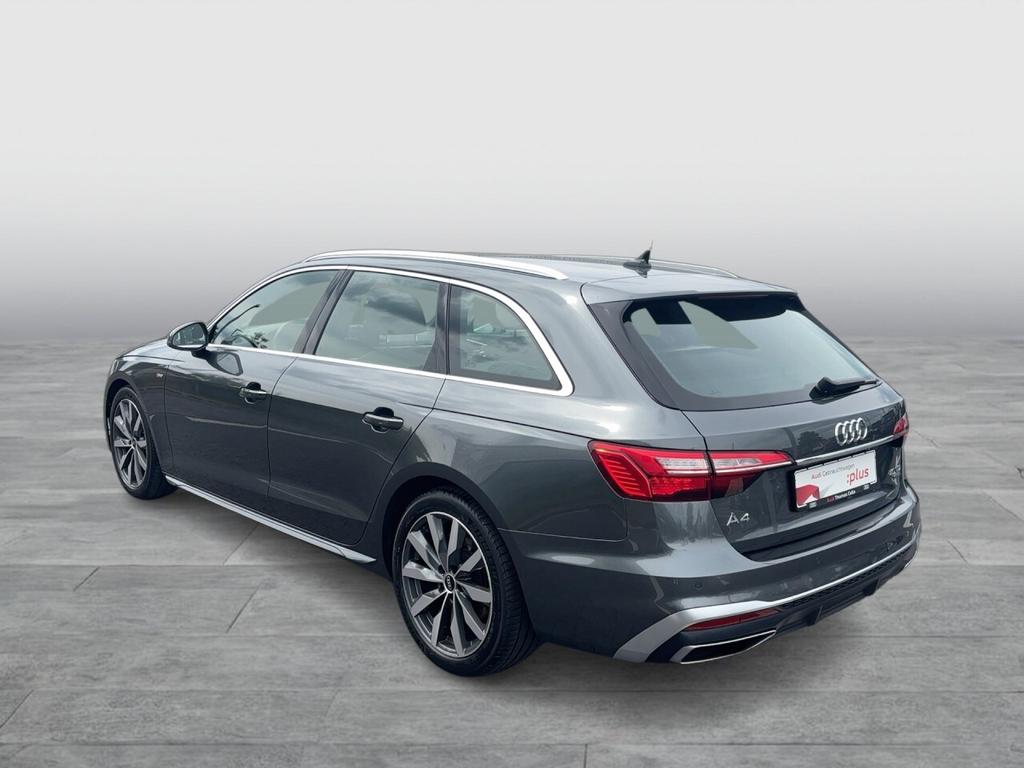Audi A4 2021