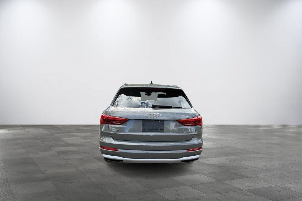 Audi Q3 2021