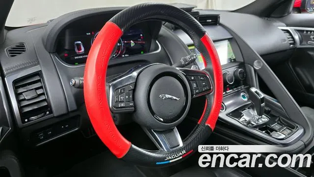 Jaguar F-Type 2021