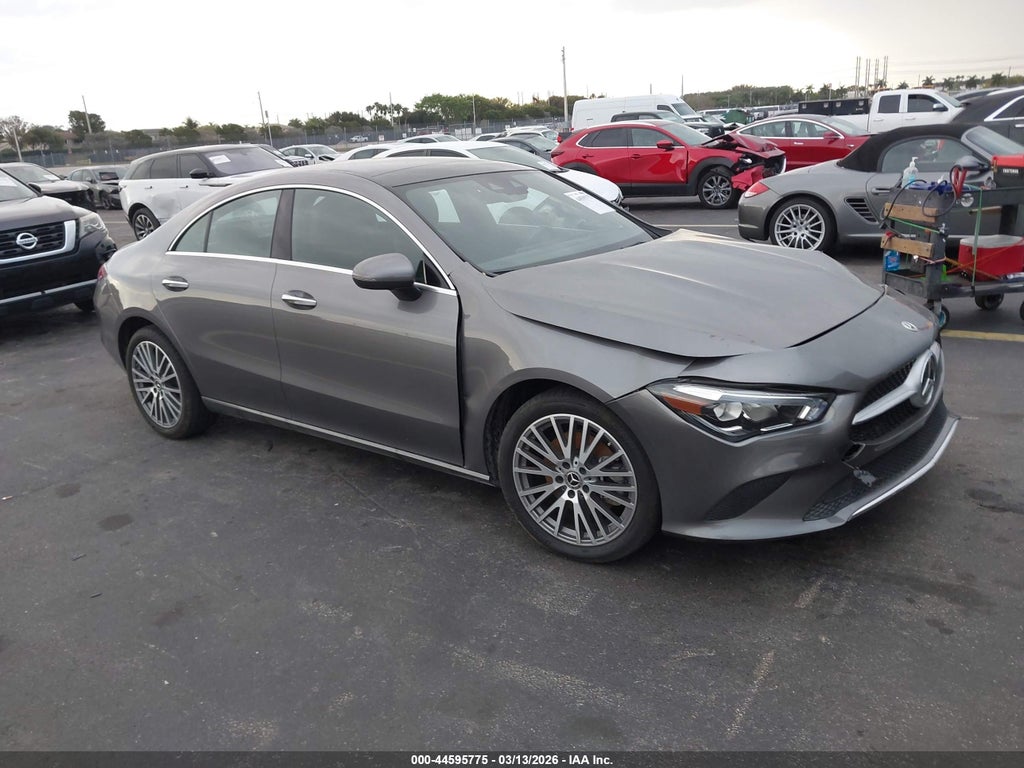 Mercedes-Benz CLA 2023