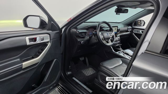 Ford Explorer 2021