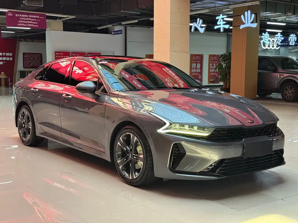 Kia K5 2021