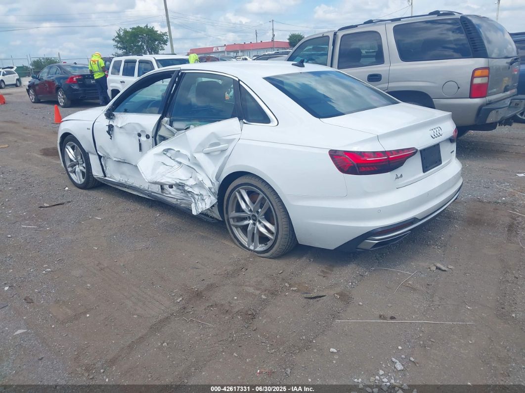 Audi A4 2023