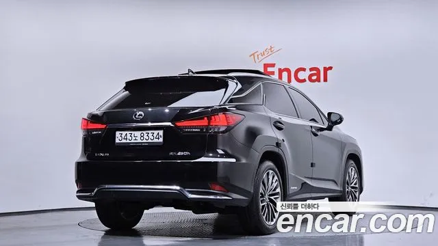 Lexus RX 2022