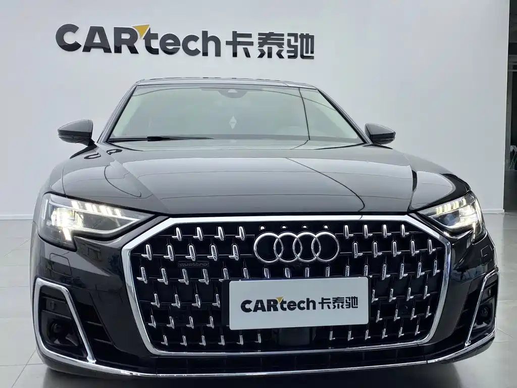Audi A8 2025