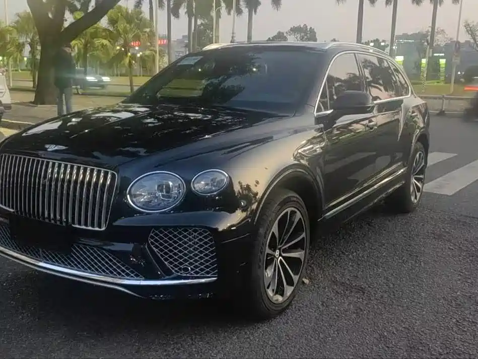 Bentley Bentayga 2023