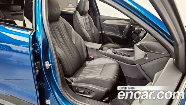 Peugeot 408 2023
