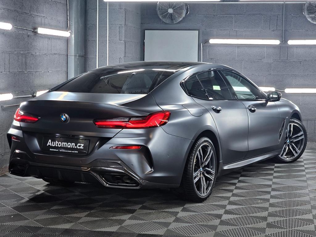 BMW M850 2021
