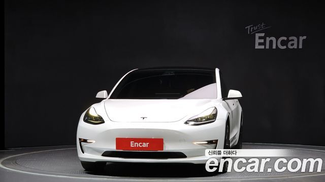 Tesla Model 3 2021