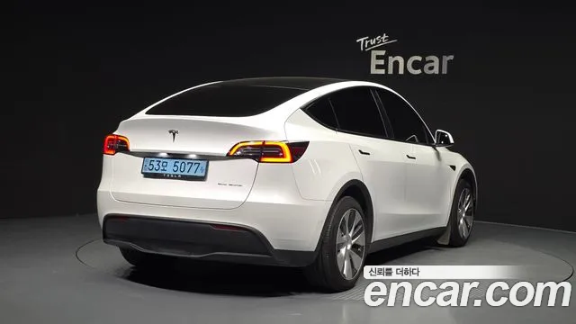 Tesla Model Y 2022