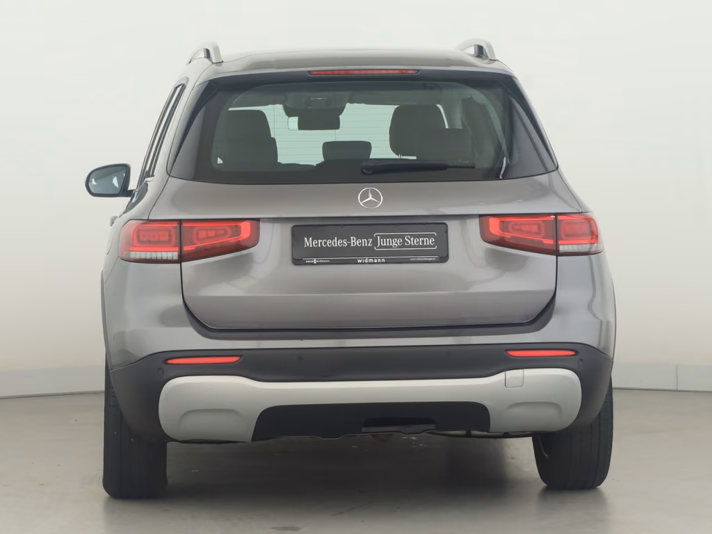 Mercedes-Benz GLB 250 2021