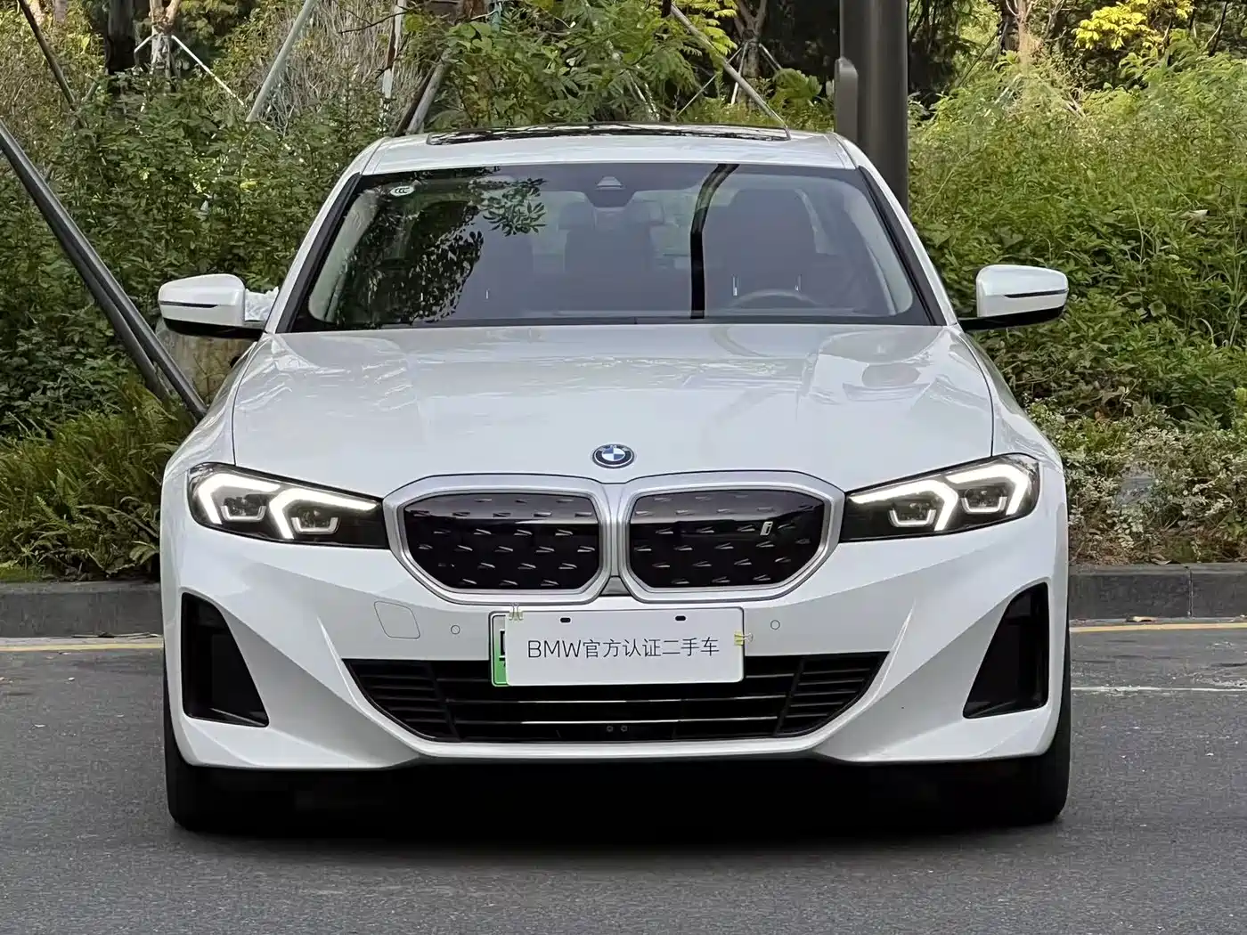 BMW i3 2023