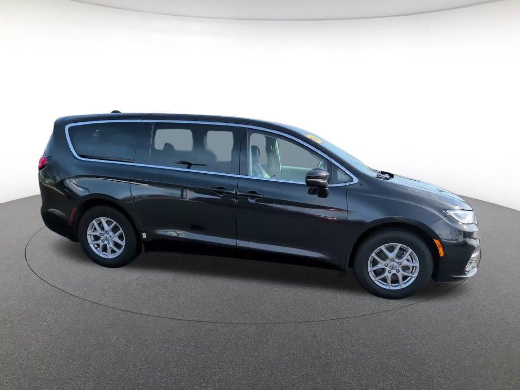 Chrysler Pacifica 2023