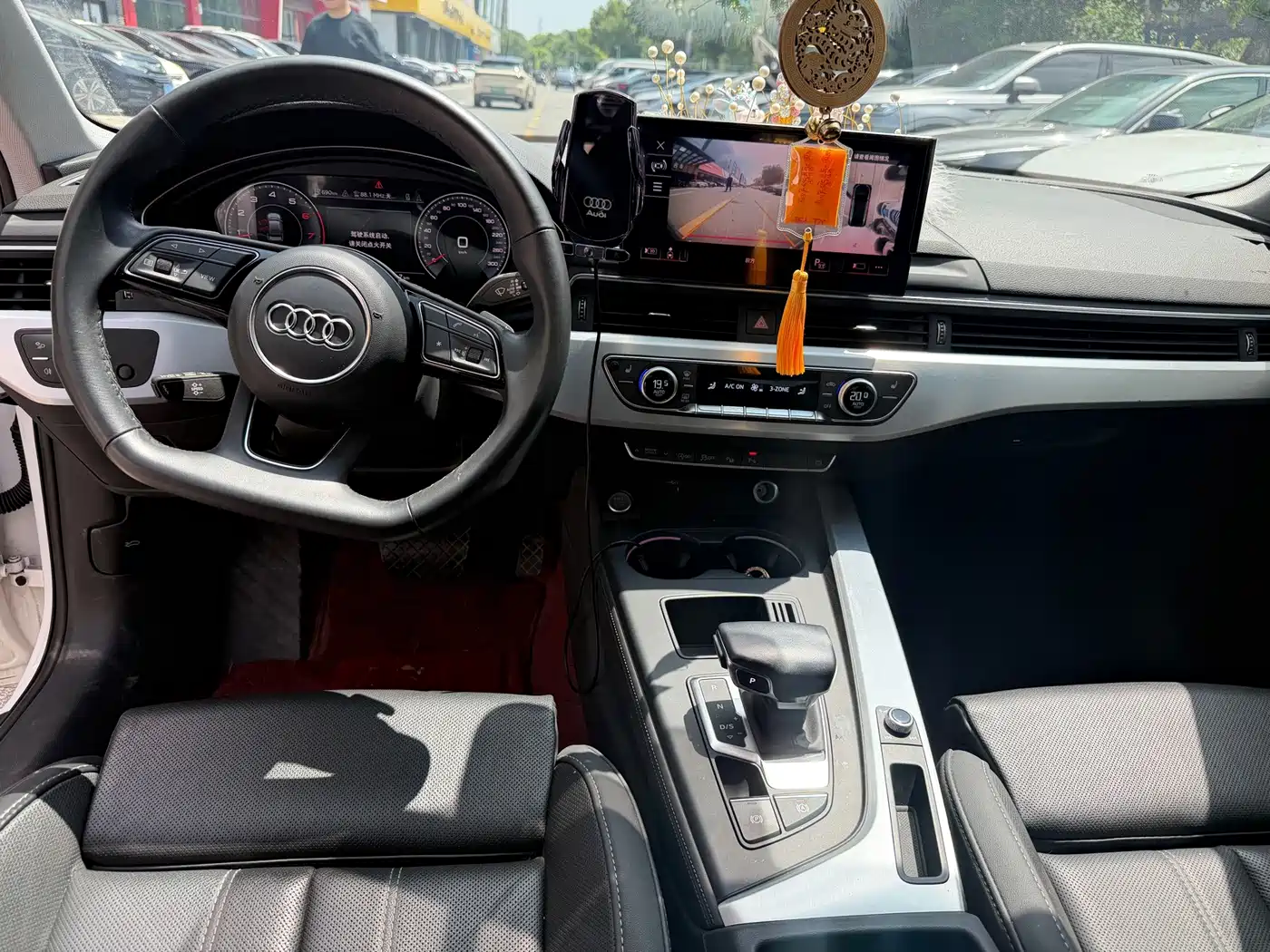 Audi A4 2022