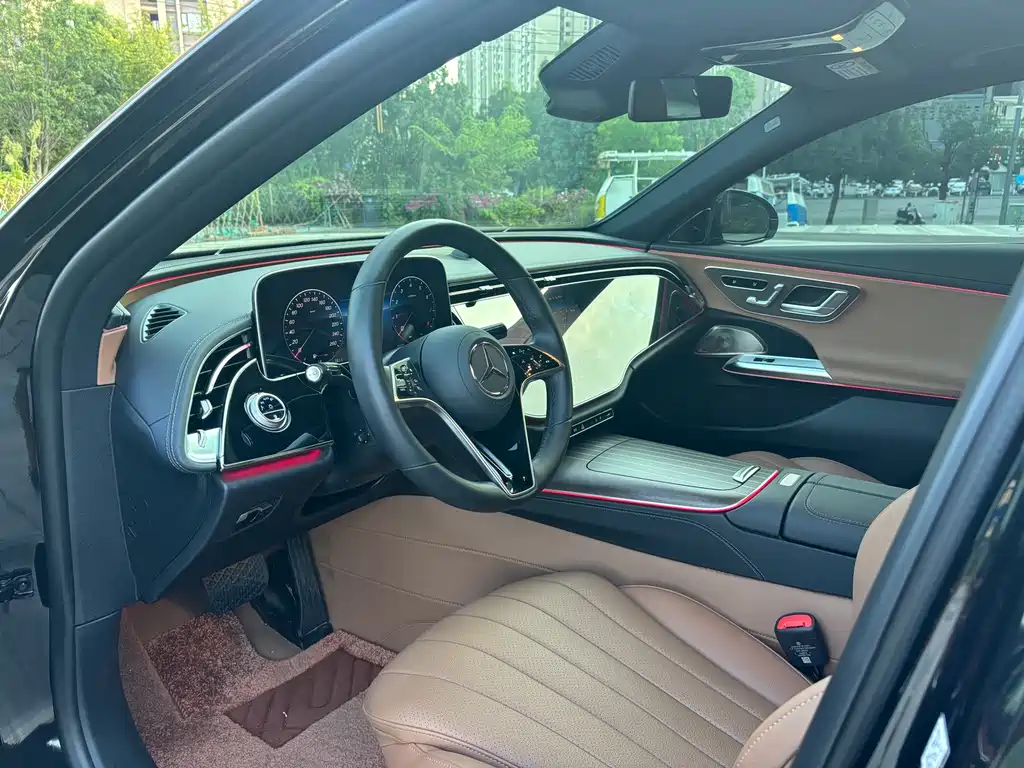 Mercedes-Benz E-Класс 2024