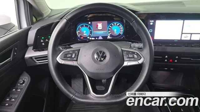 Volkswagen Golf 2023