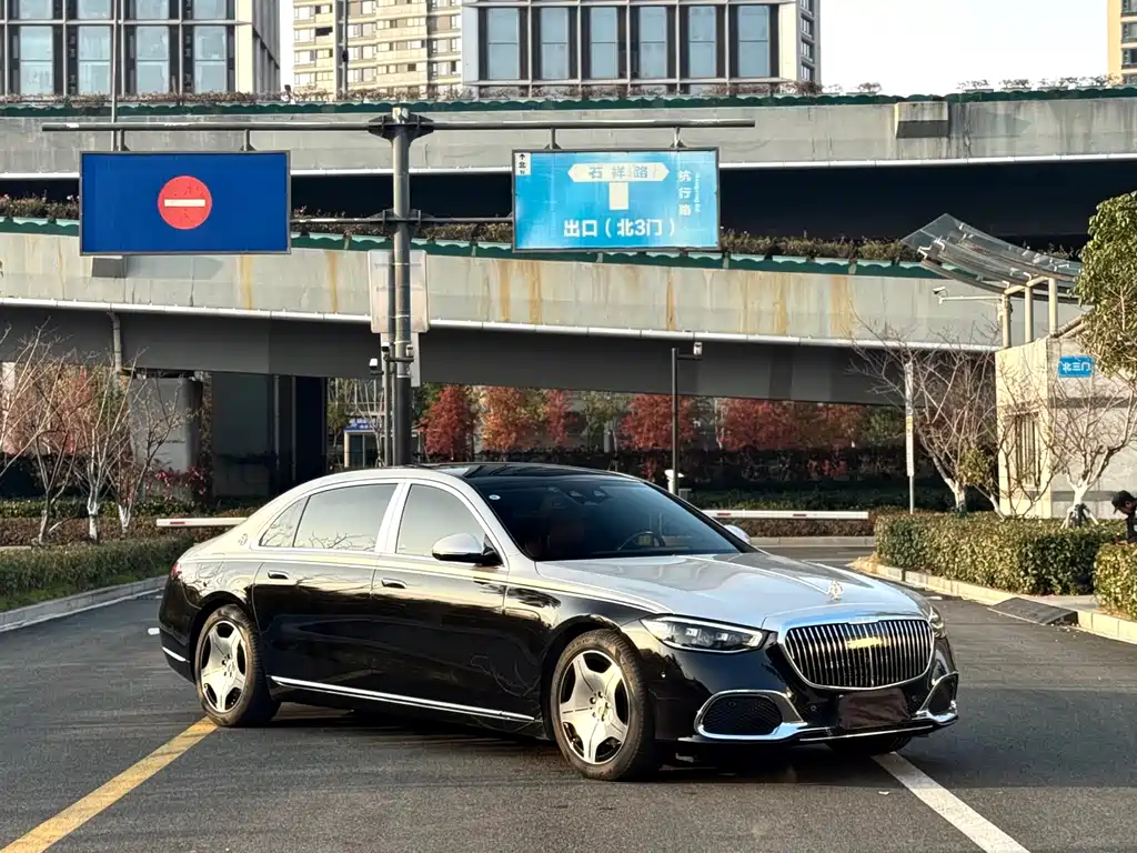 Mercedes-Benz Maybach S-Класс 2024