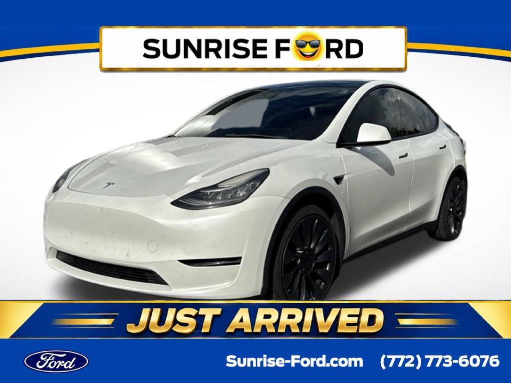 Tesla Model Y 2022