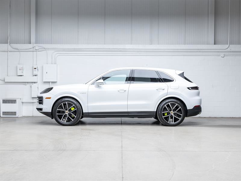 Porsche Cayenne 2024