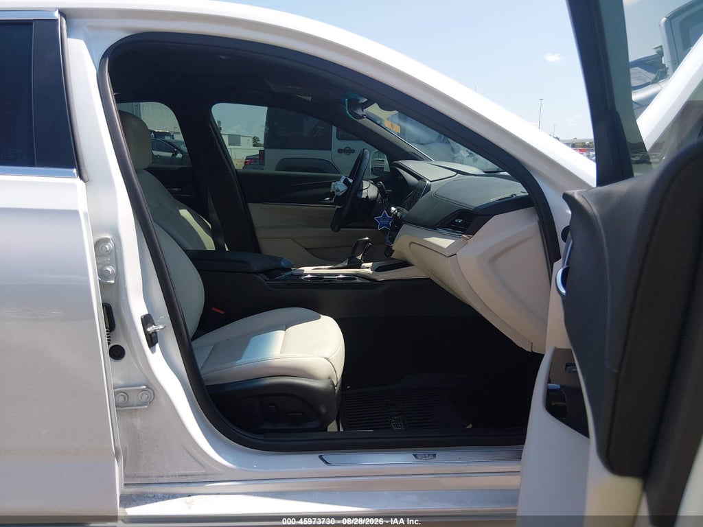 Cadillac CT4 2023