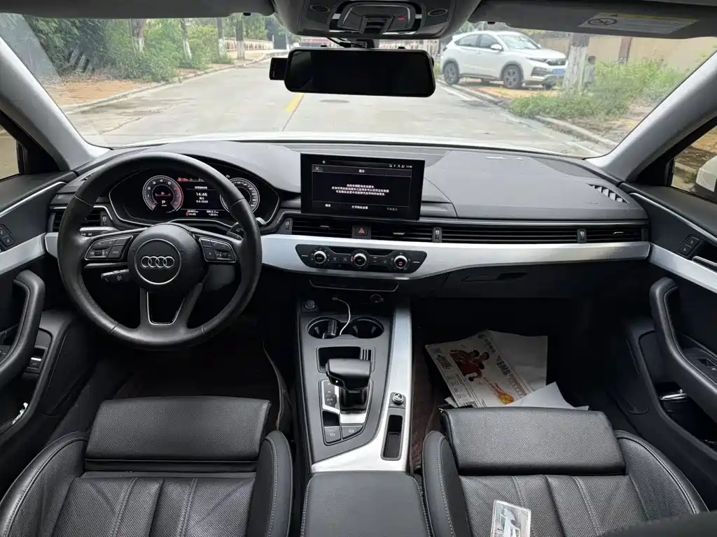 Audi A4 2022