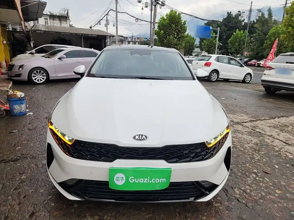 Kia K5 2021