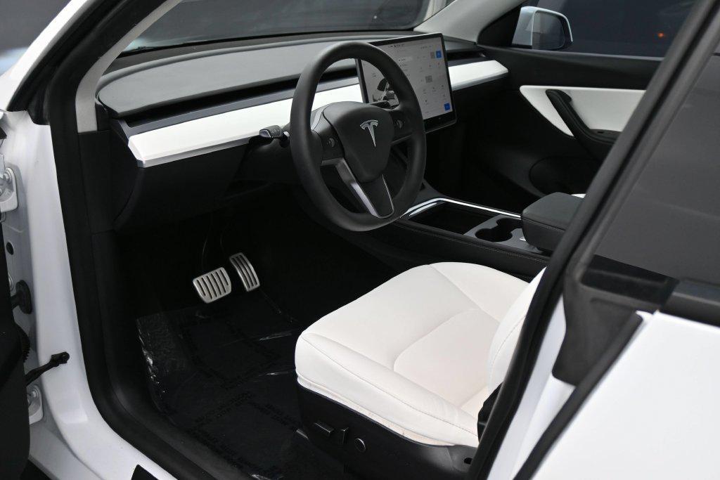 Tesla Model Y 2022