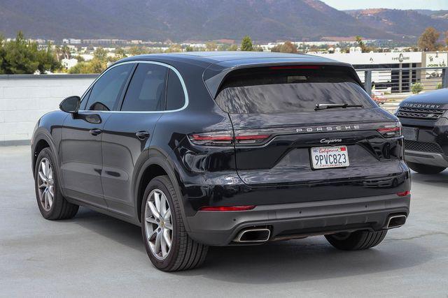 Porsche Cayenne 2021