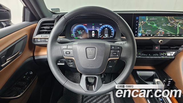 Toyota Crown 2025