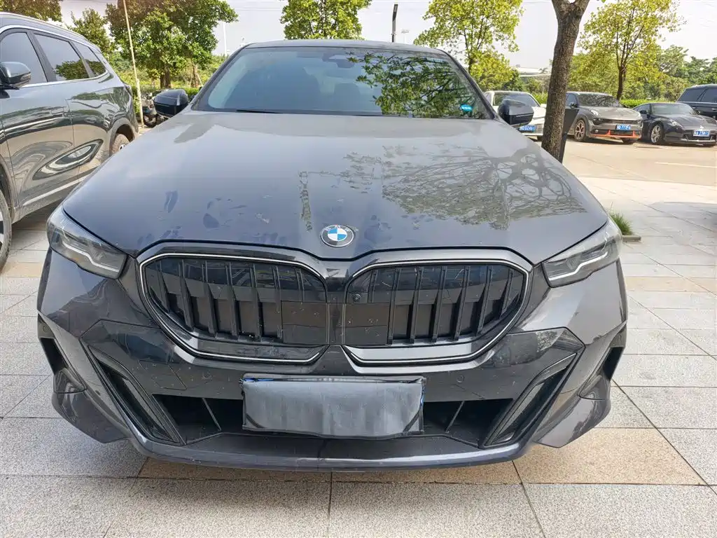 BMW 5 серии 2026