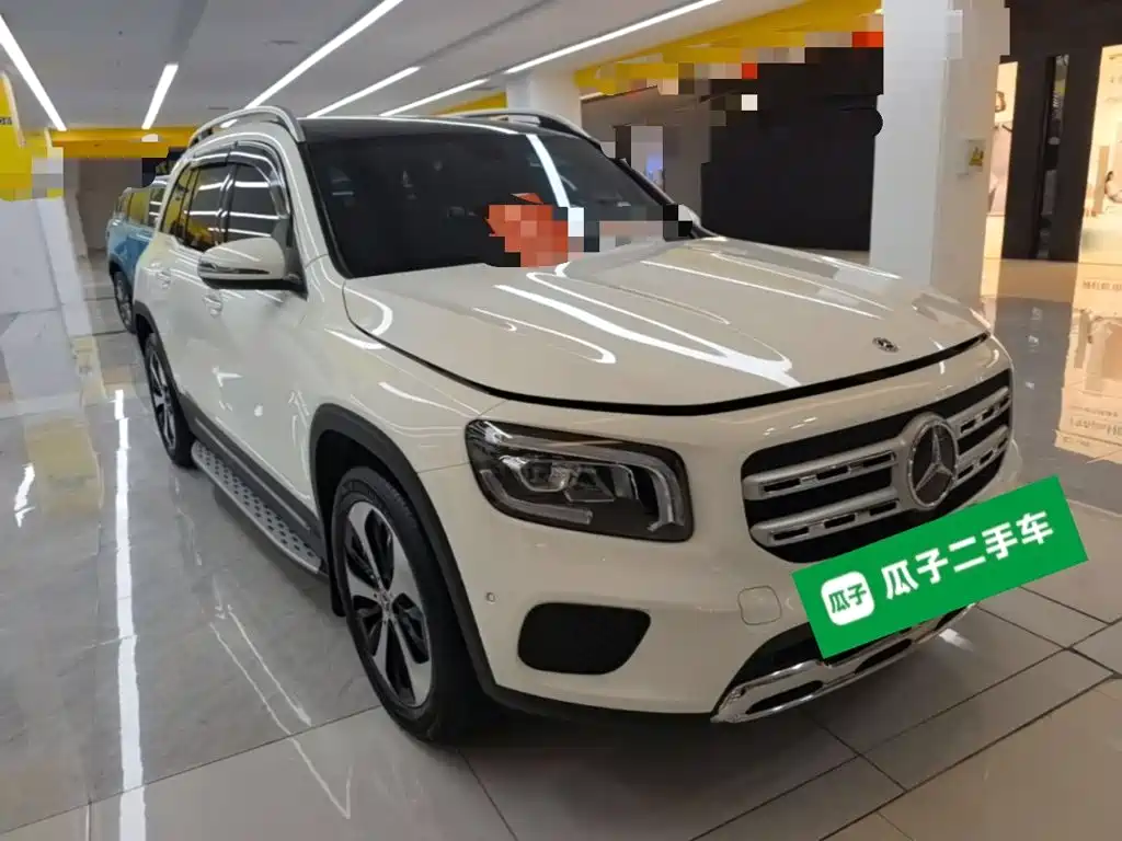 Mercedes-Benz GLB 2021