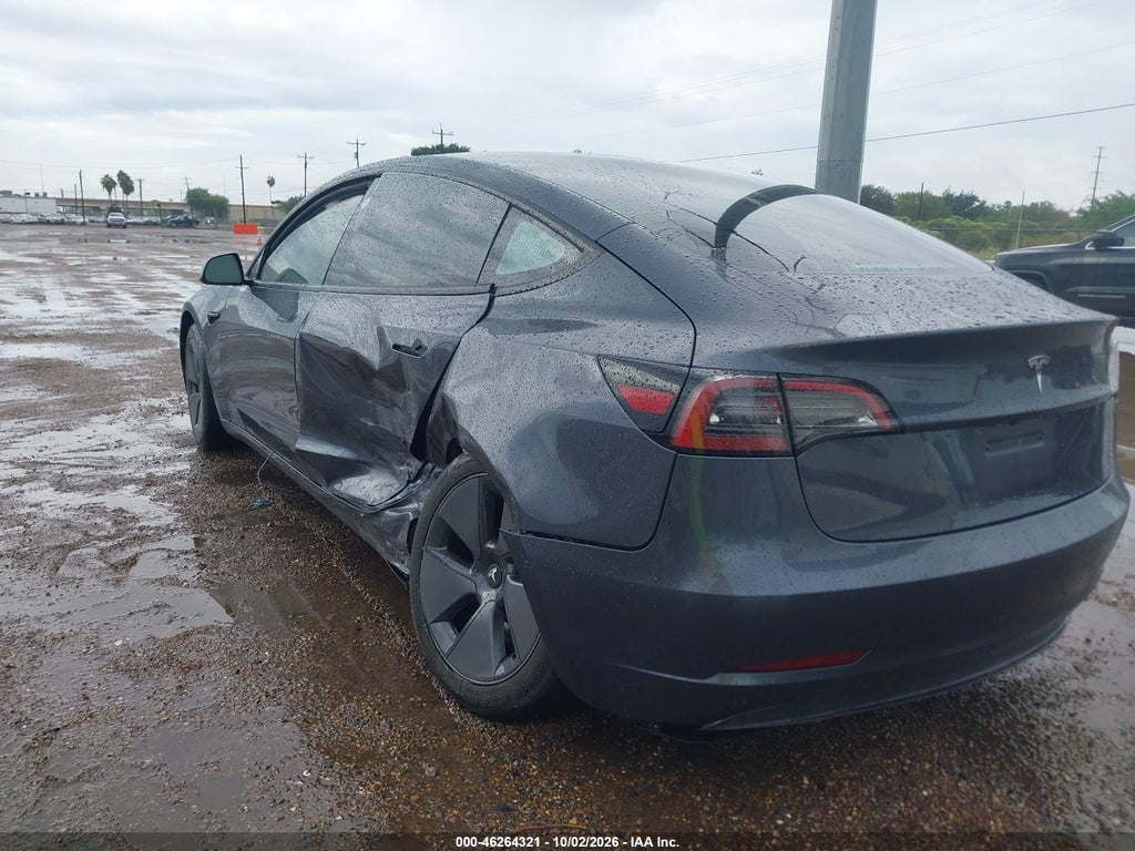 Tesla Model 3 2023