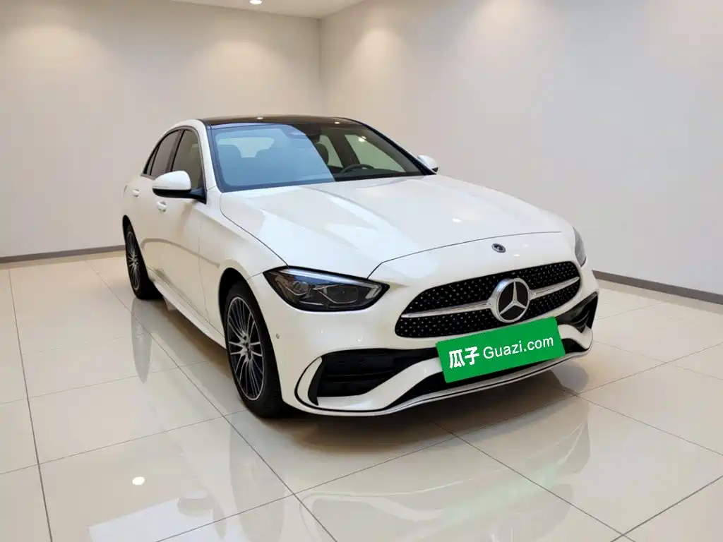 Mercedes-Benz C-Класс 2024