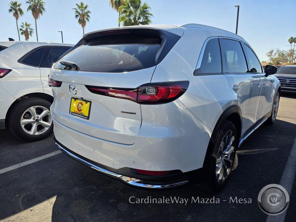 Mazda CX-90 2024