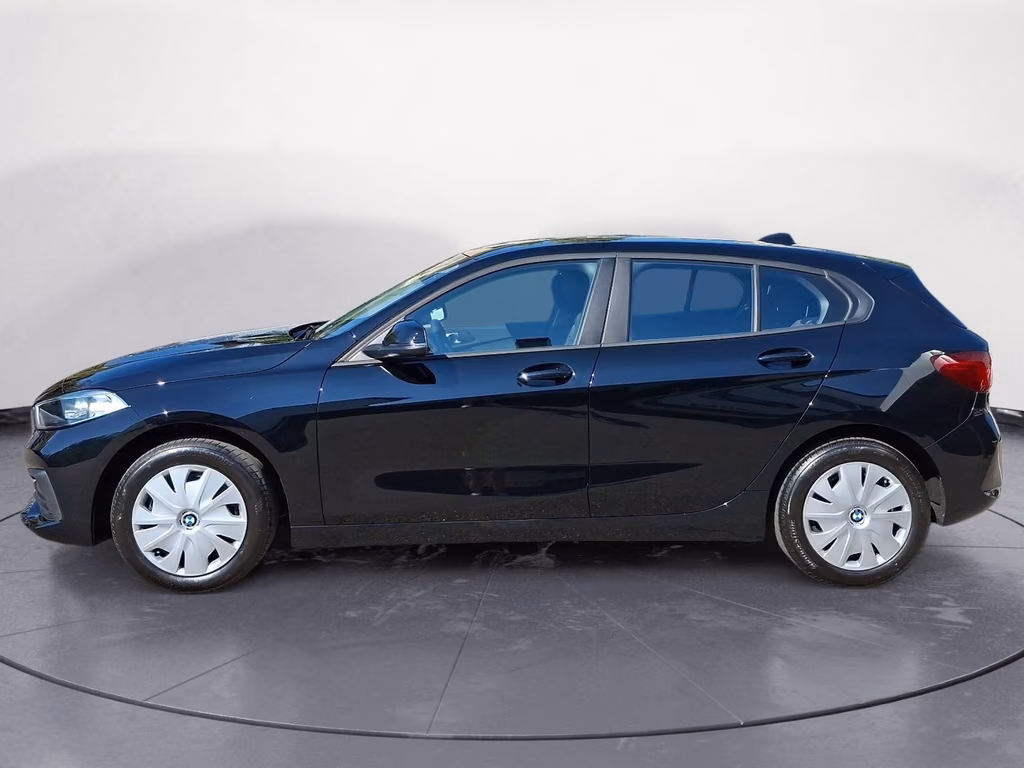 BMW 116 2024