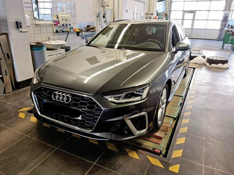 Audi A4 2023