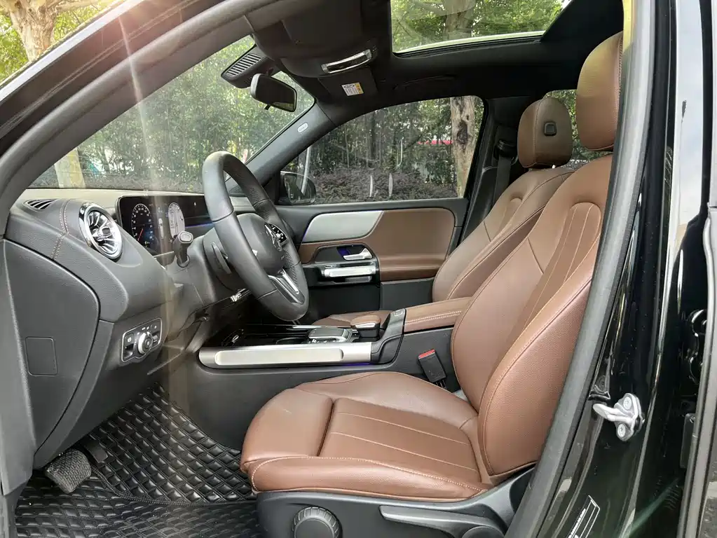 Mercedes-Benz GLB 2022