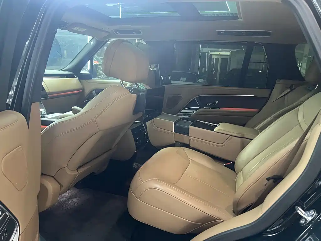 Land Rover Range Rover 2024
