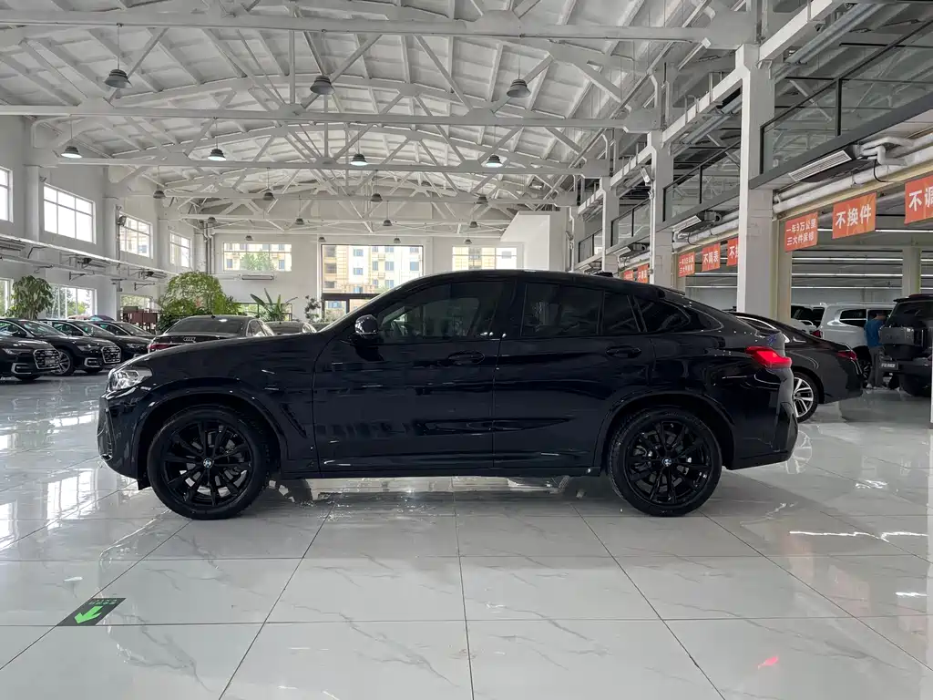 BMW X4 2024