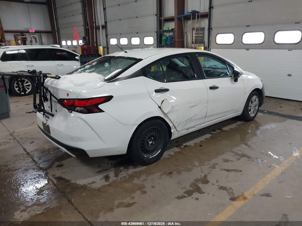 Nissan Versa 2021
