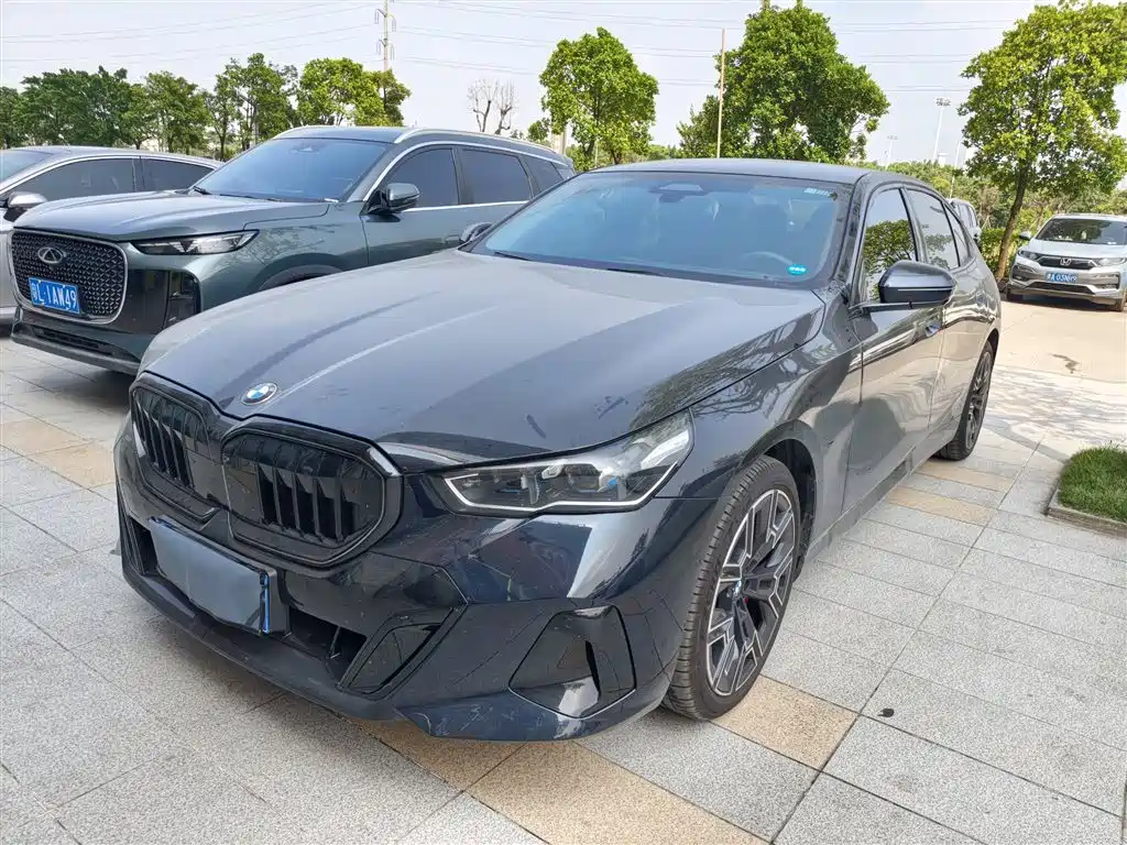 BMW 5 серии 2026