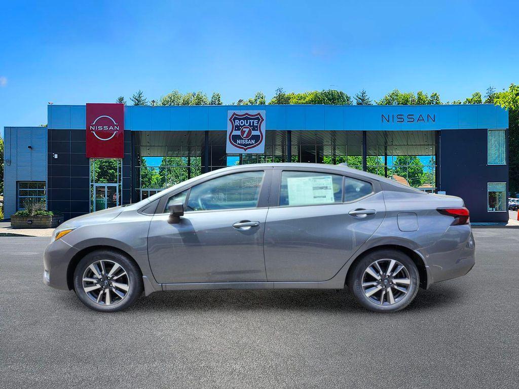 Nissan Versa 2025