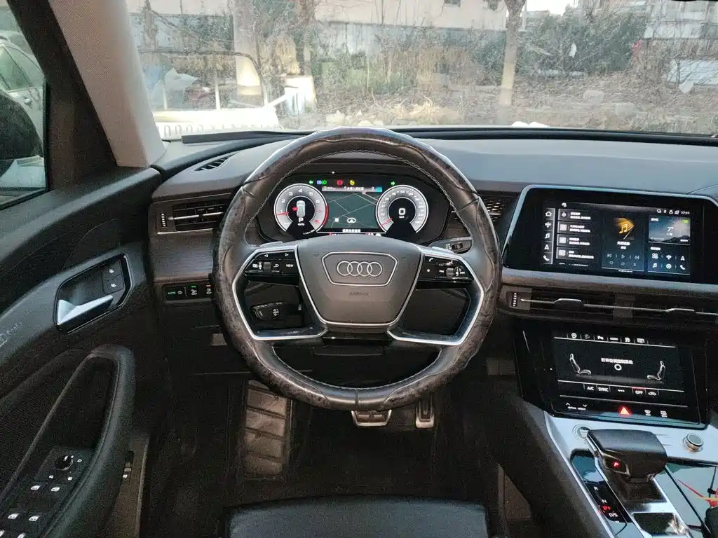 Audi Q6 2024