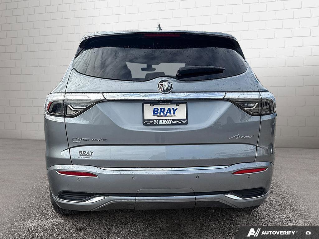 Buick Enclave 2024