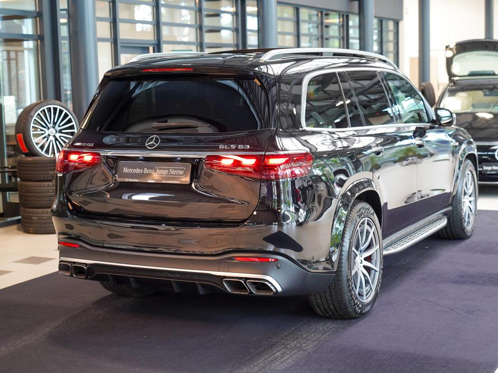 Mercedes-Benz GLS 63 2024