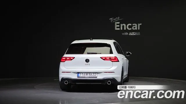 Volkswagen Golf 2024