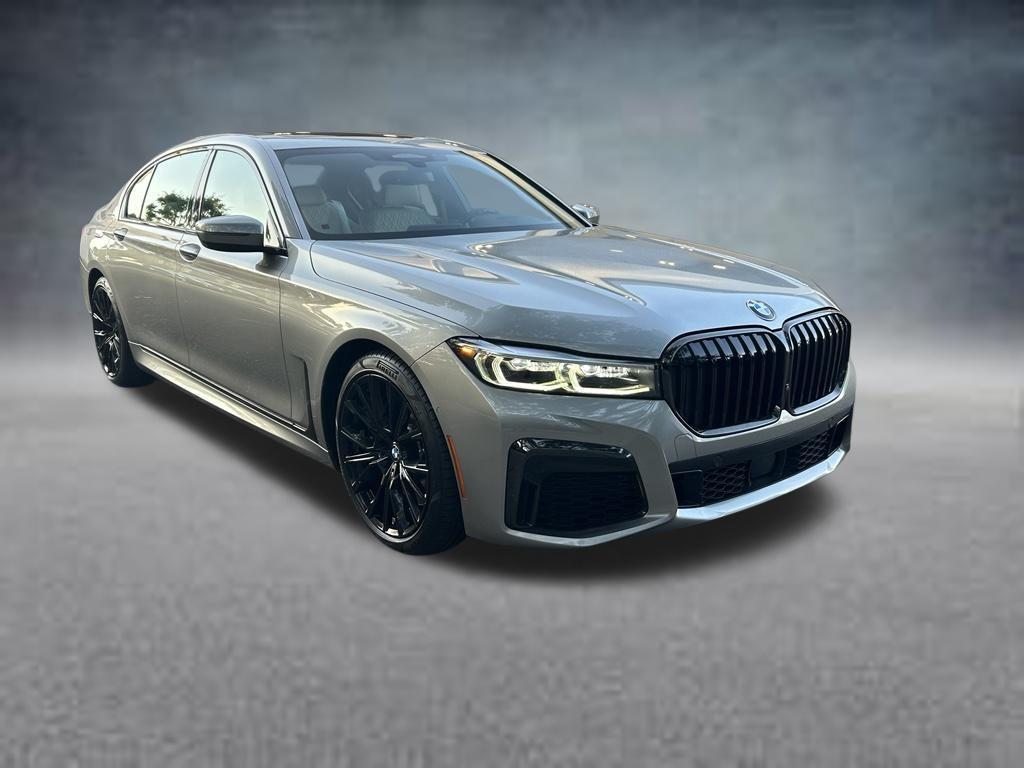 BMW 740 2022