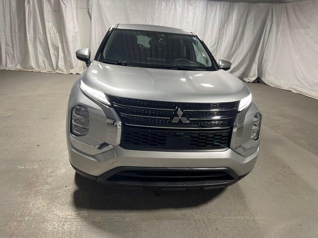 Mitsubishi Outlander 2024